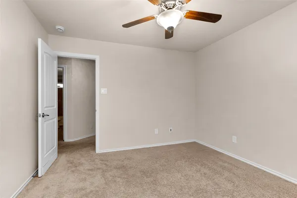 $2,000 | 1604 Hickory Burl Lane, Conroe, TX 77301