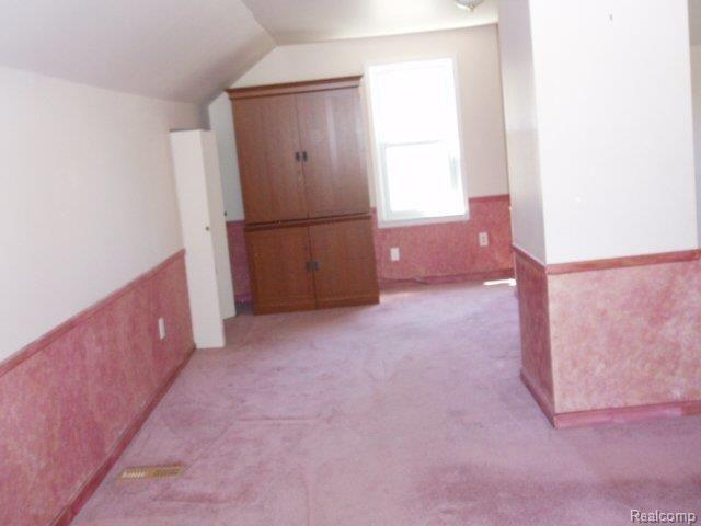 3221 Wakefield Road Berkley, MI 48072 - Photo 12 of 19 Upstairs Bedroom