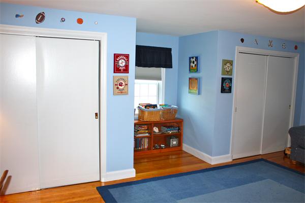 4 Dean Road Marblehead, MA 01945 - Photo 18 of 30