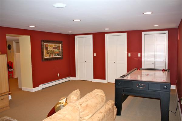 4 Dean Road Marblehead, MA 01945 - Photo 28 of 30