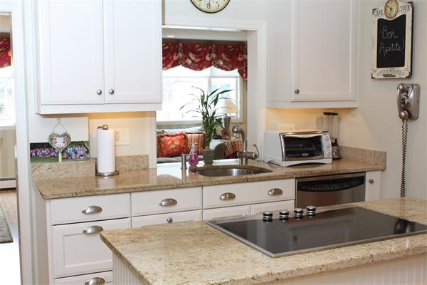 4 Dean Road Marblehead, MA 01945 - Photo 7 of 30