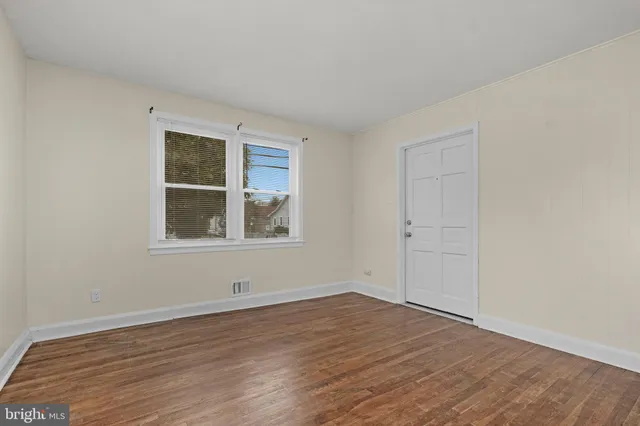 wooden floor in an empty room