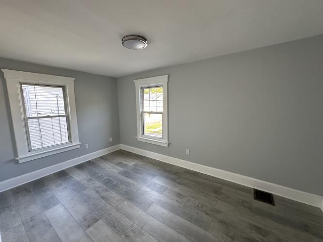 42 Francis Avenue Hamden, CT 06517 - Photo 3 of 10