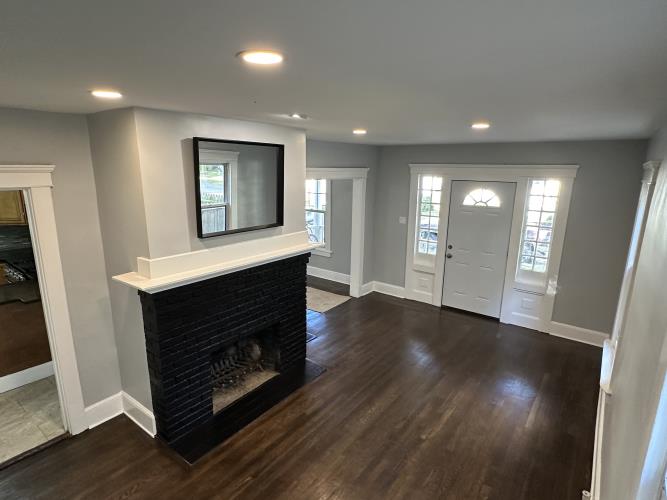 42 Francis Avenue Hamden, CT 06517 - Photo 6 of 10