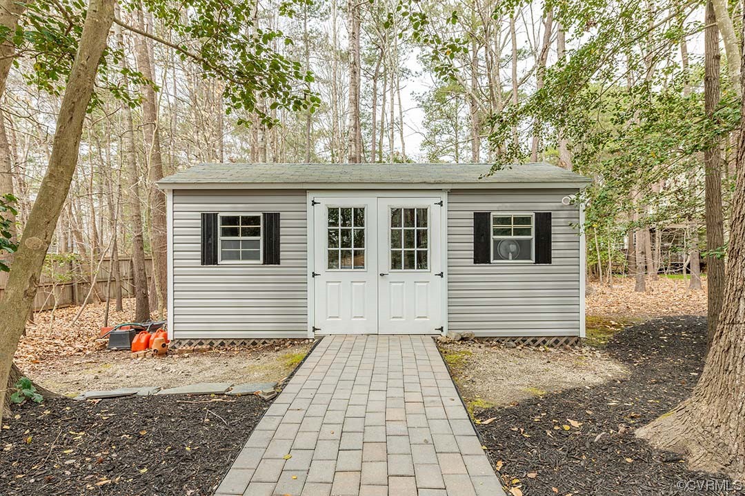 6561 Glebe Point Road Chesterfield, VA 23838 - Photo 33 of 39