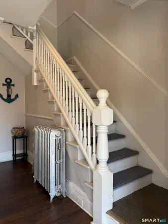 $385,900 | 93 Ocean Avenue, New London, CT 06320