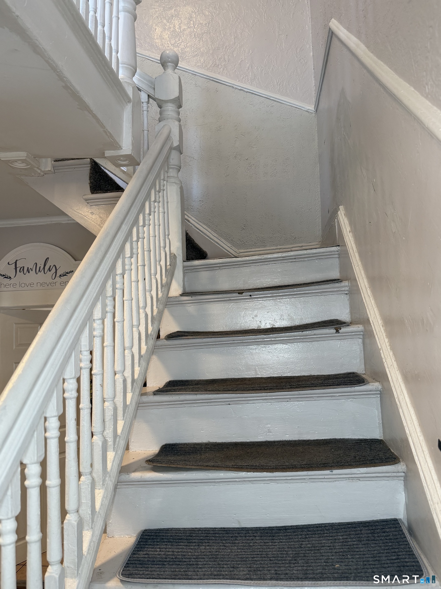 93 Ocean Avenue New London, CT 06320 - Photo 30 of 44