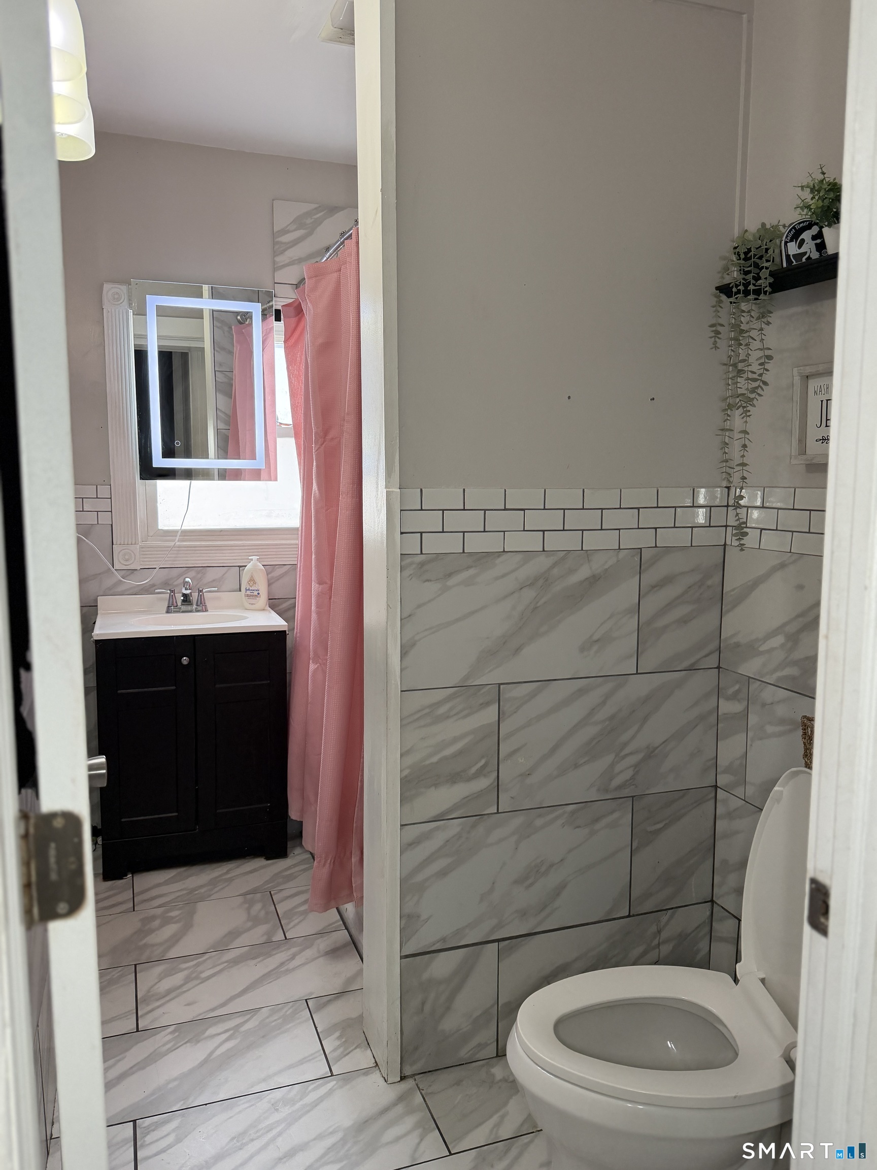 93 Ocean Avenue New London, CT 06320 - Photo 36 of 44