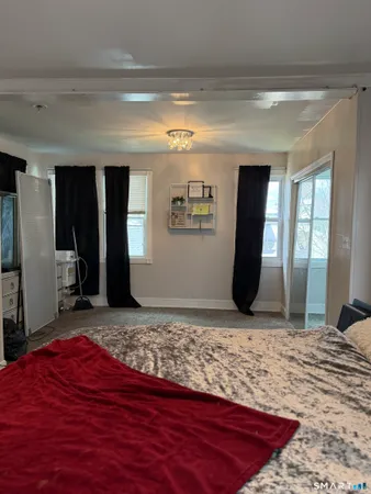 $385,900 | 93 Ocean Avenue, New London, CT 06320