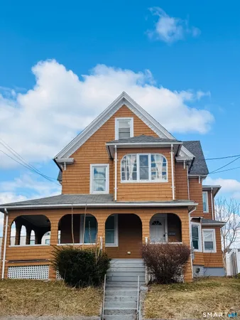 $385,900 | 93 Ocean Avenue, New London, CT 06320