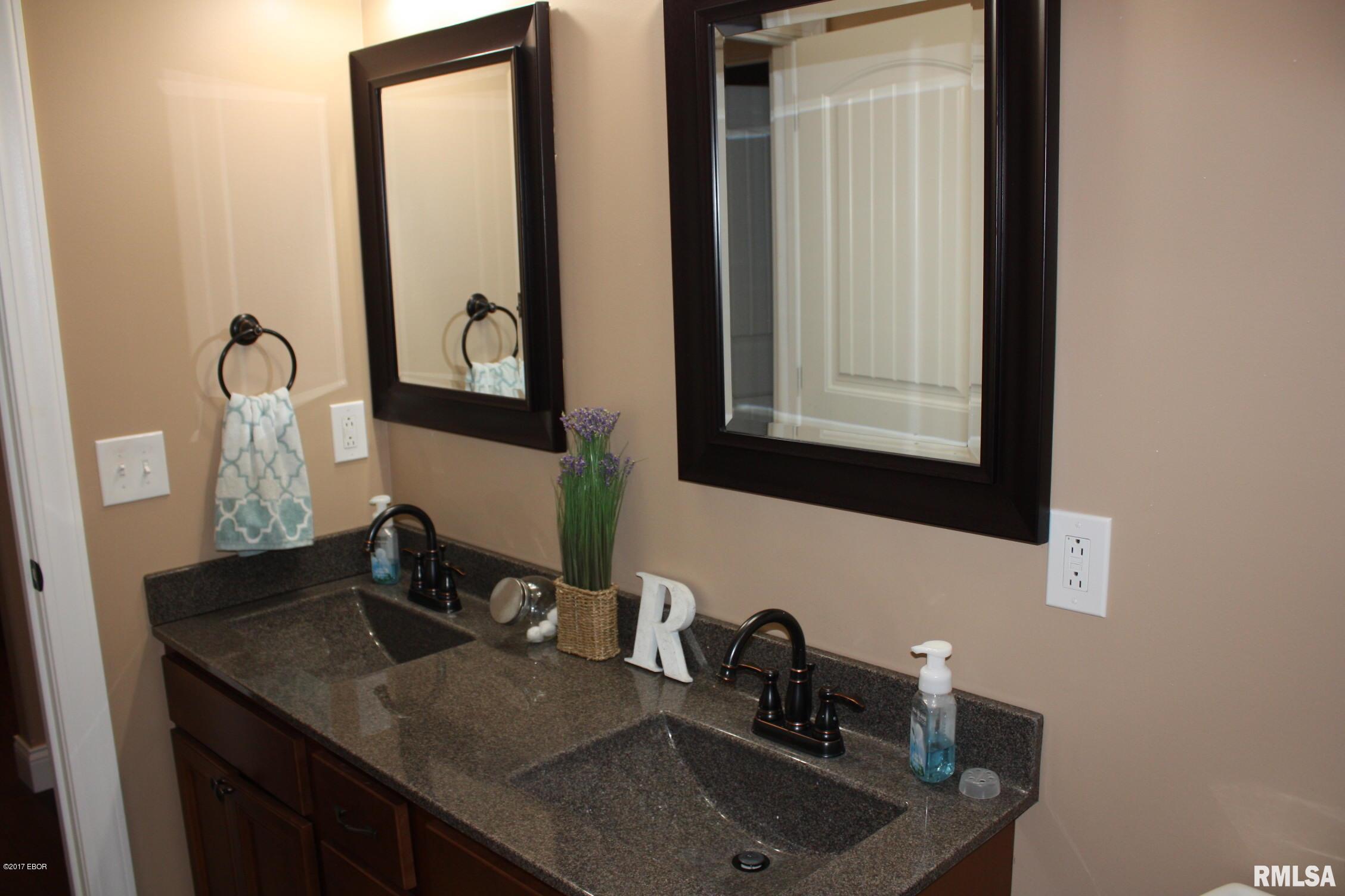 15733 Ciara Road Marion, IL 62959 - Photo 22 of 27 Gallery Image 22