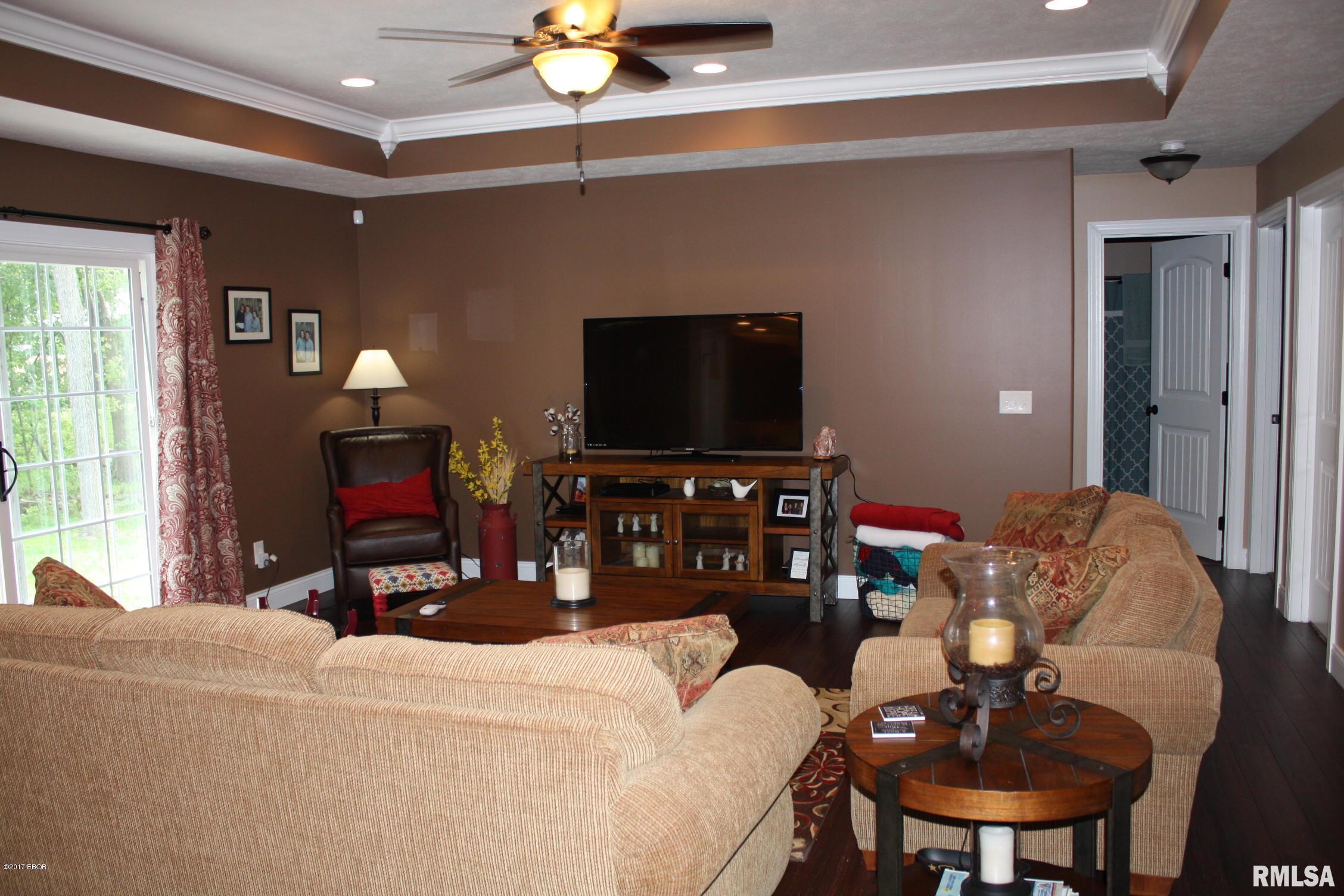 15733 Ciara Road Marion, IL 62959 - Photo 7 of 27 Gallery Image 7