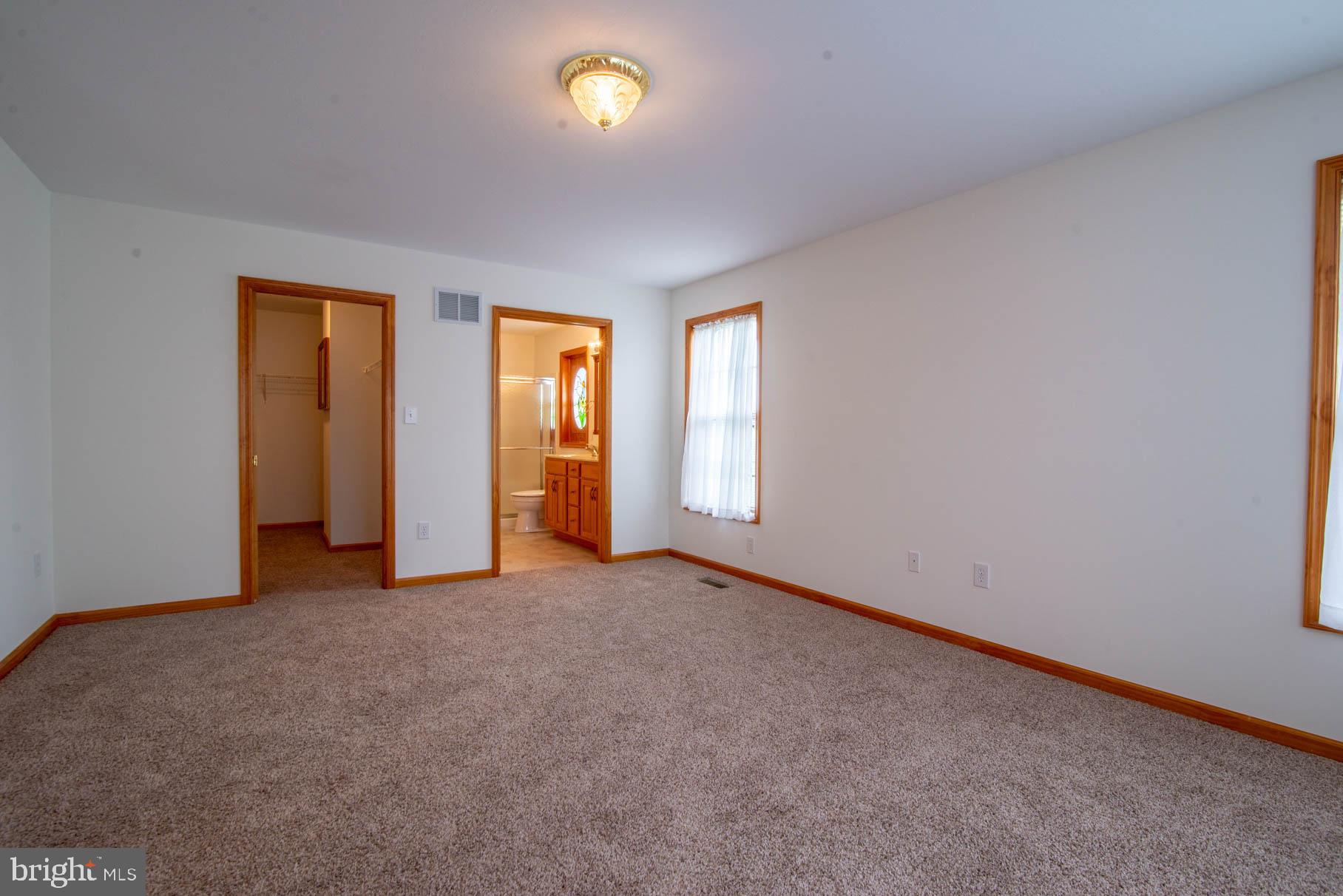 1270 Saddleback Road York, PA 17408 - Photo 25 of 43 Gallery Image 25
