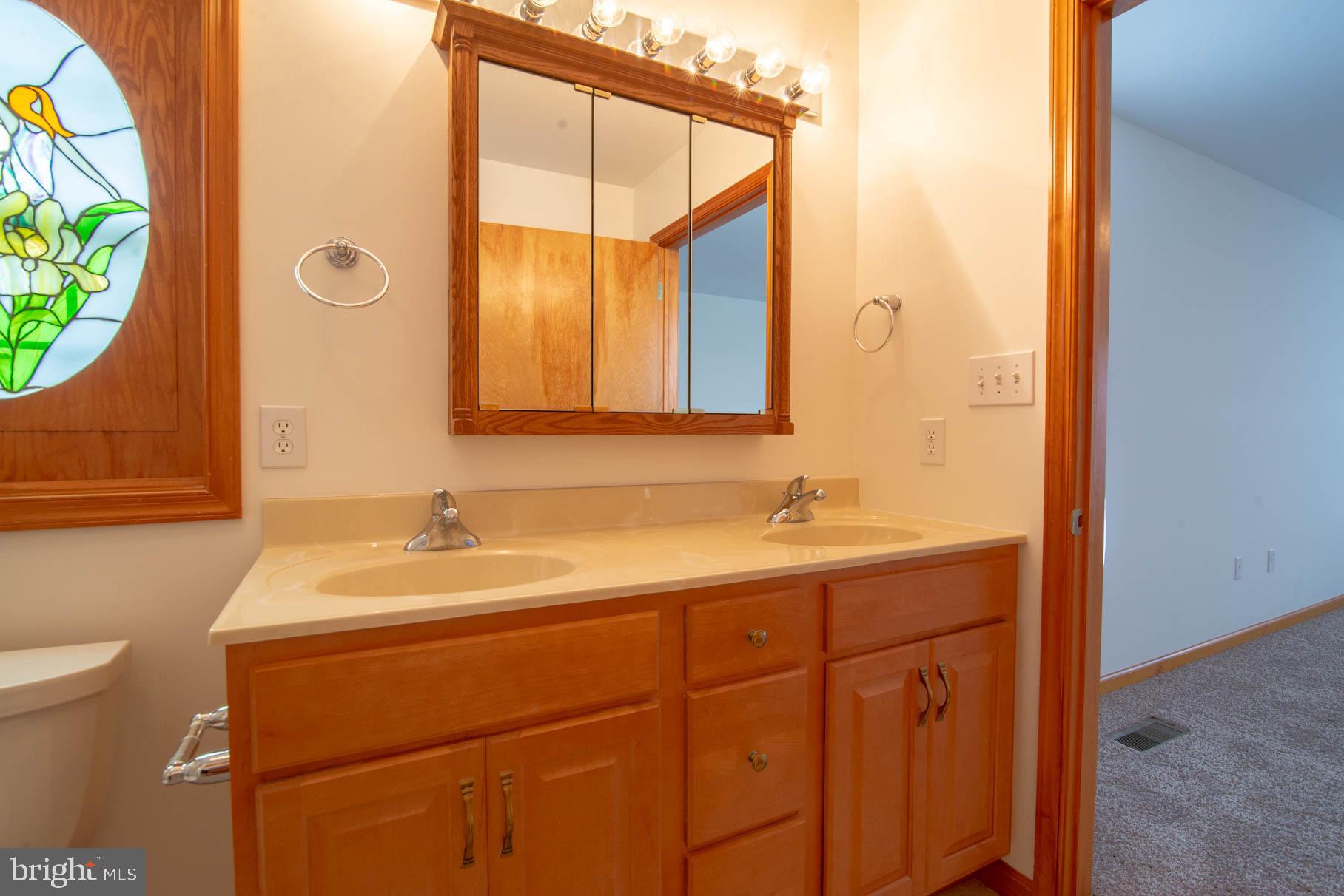 1270 Saddleback Road York, PA 17408 - Photo 29 of 43 Gallery Image 29