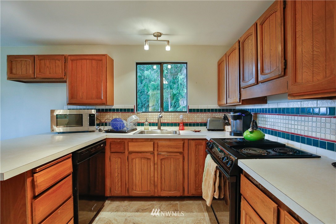 10139 Fay Road Northeast Carnation, WA 98014 - Photo 12 of 23 Gallery Image 12