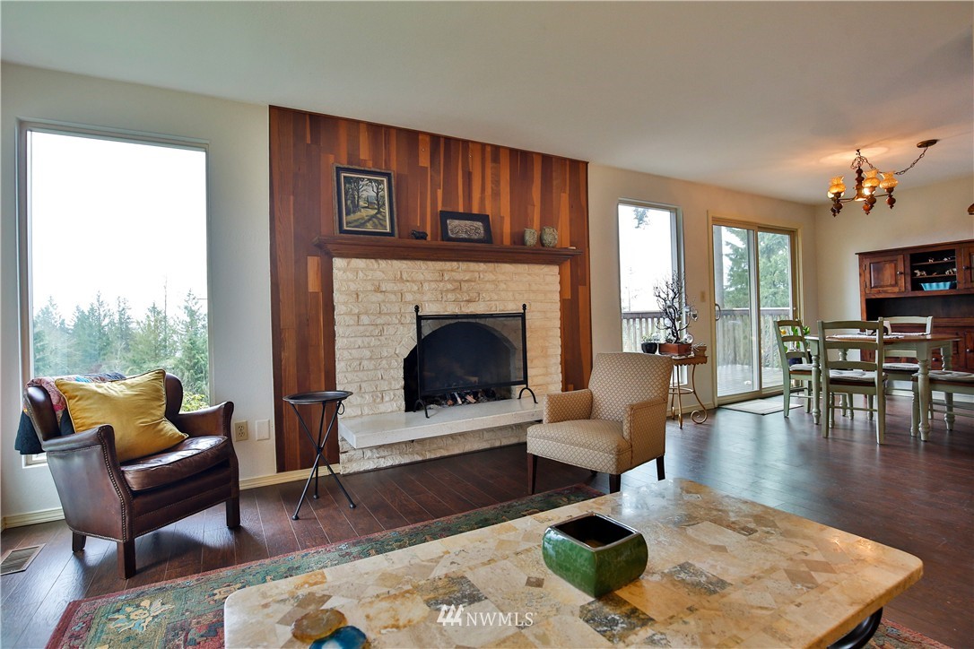 10139 Fay Road Northeast Carnation, WA 98014 - Photo 3 of 23 Gallery Image 3