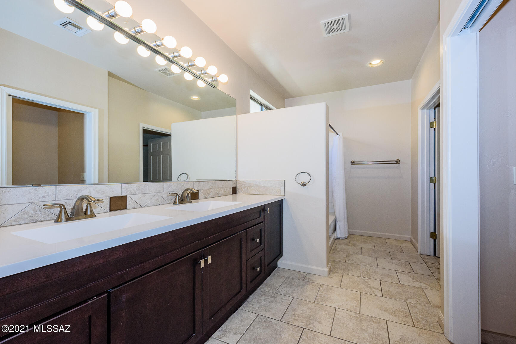 10483 East Rita Ranch Crossing Circle Tucson, AZ 85747 - Photo 33 of 36