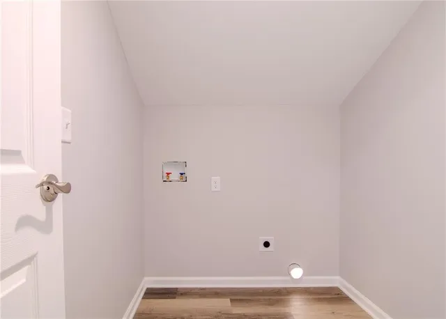 $495,000 | 40503 Highway 2, Garden City, MO 64747