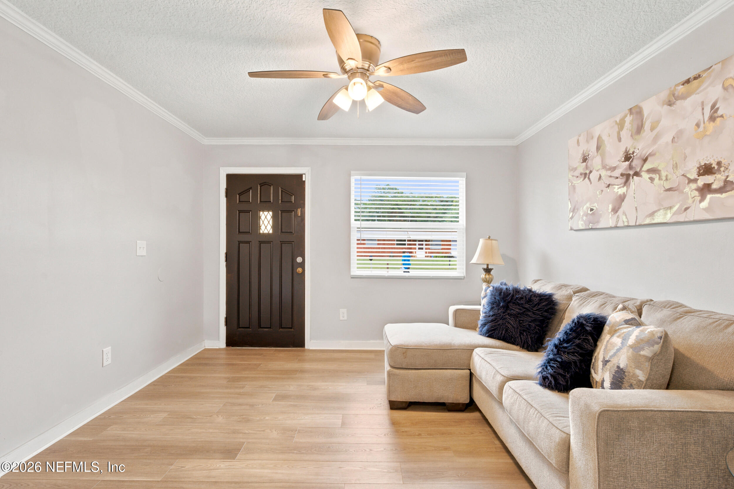 5032 Foxboro Road Jacksonville, FL 32208 - Photo 15 of 38 LIVING ROOM