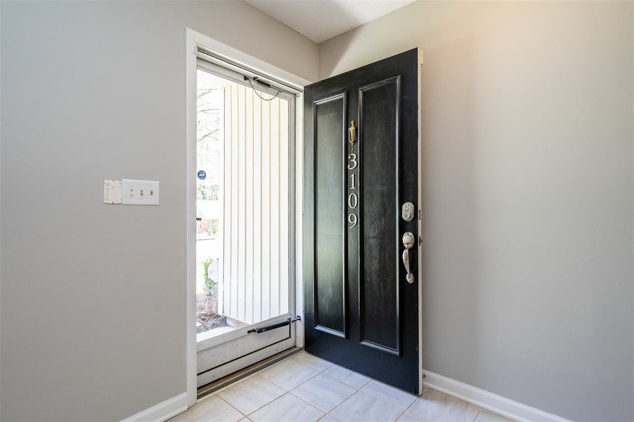 3109 Chancery Place Raleigh, NC 27607 - Photo 4 of 23 Photo 4
