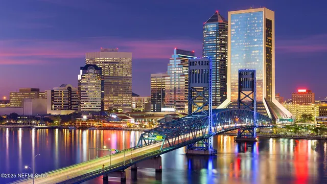 $388,990 | 4325 Evening Primrose Drive, Jacksonville, FL 32218