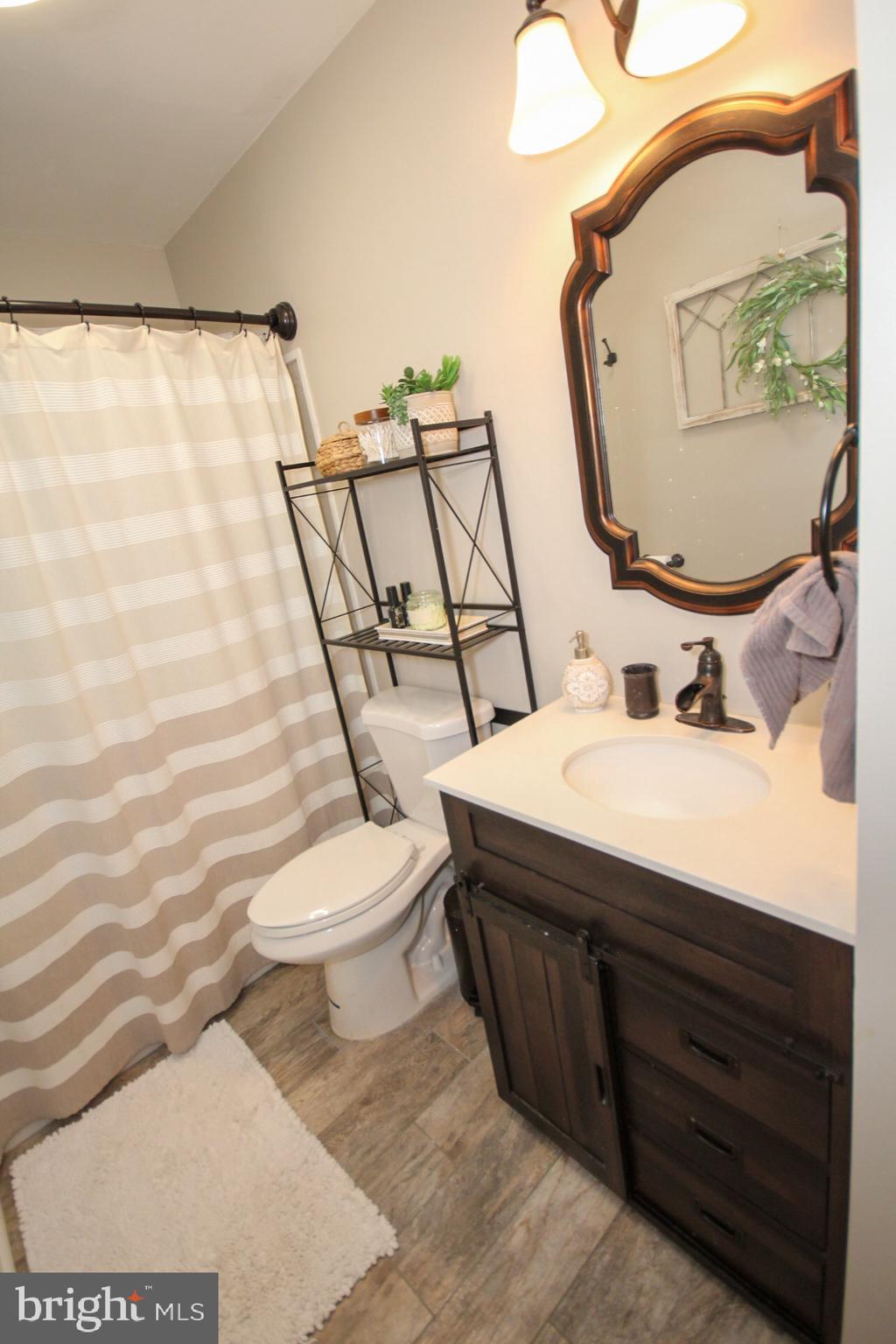 18 Palomar Road Sewell, NJ 08080 - Photo 27 of 44