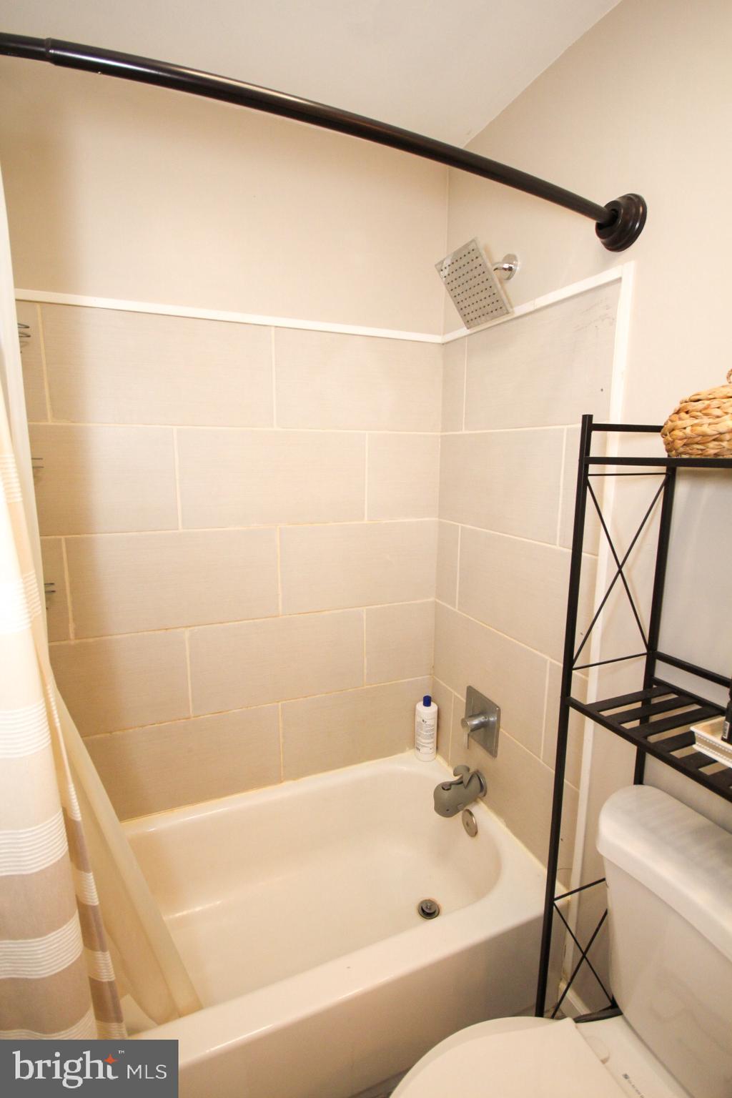 18 Palomar Road Sewell, NJ 08080 - Photo 28 of 44