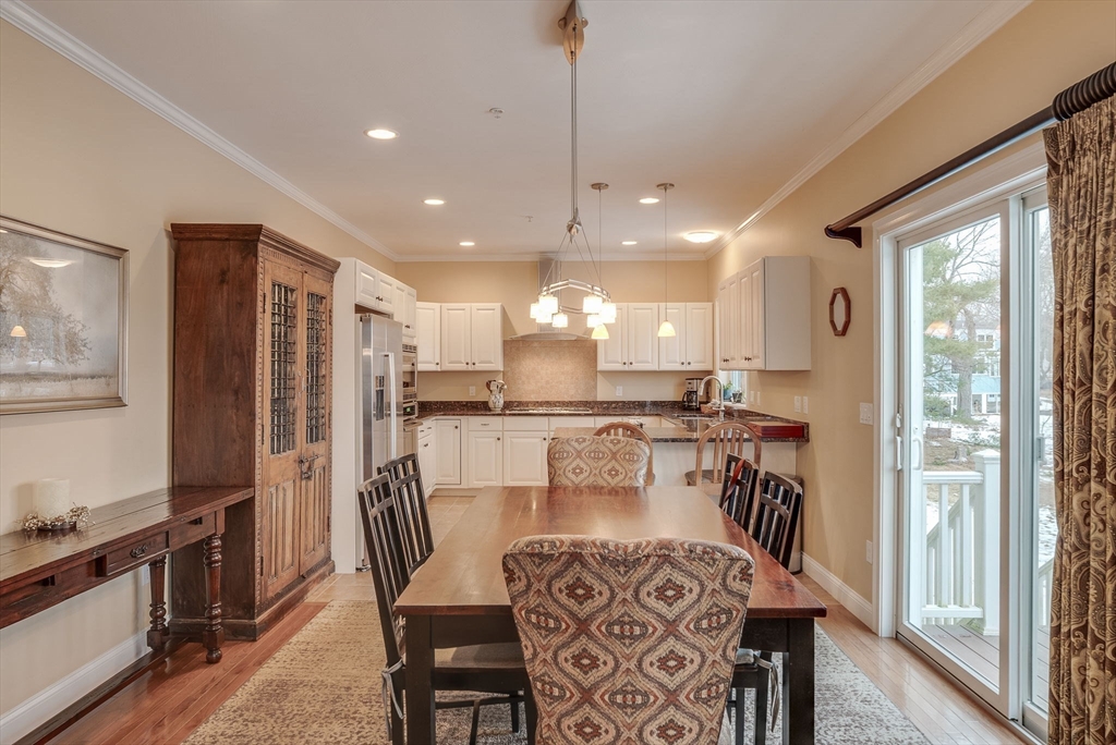 17 Granite Post Road Concord, MA 01742 - Photo 8 of 30