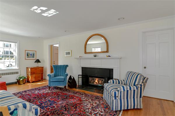 3 Upwey Road Wellesley, MA 02481 - Photo 9 of 22 Gallery Image 9