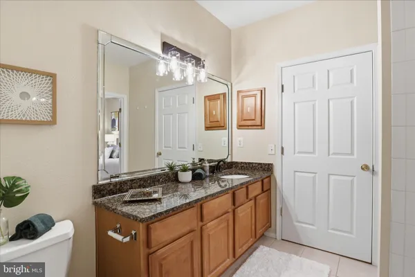 $550,000 | 1600 Spring Gate Dr., Unit 2204, McLean, VA 22102