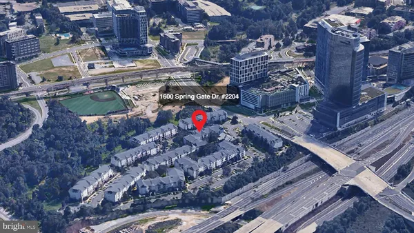 $550,000 | 1600 Spring Gate Dr., Unit 2204, McLean, VA 22102