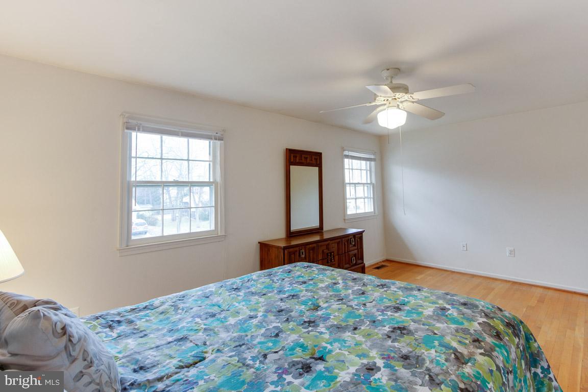 1923 Hull Road Vienna, VA 22182 - Photo 15 of 31 Bedroom #2