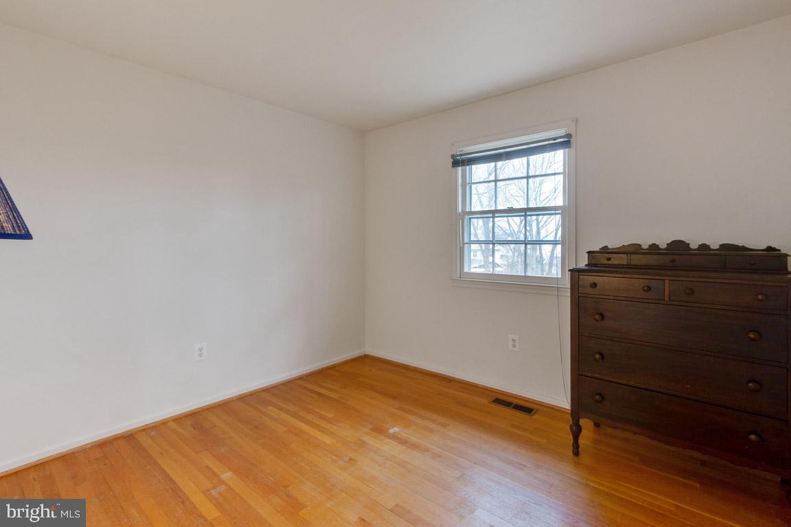 1923 Hull Road Vienna, VA 22182 - Photo 23 of 31 Bedroom #4