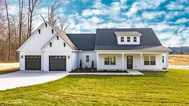 $589,900 | 7974 North Lee Highway, Cleveland, TN 37312