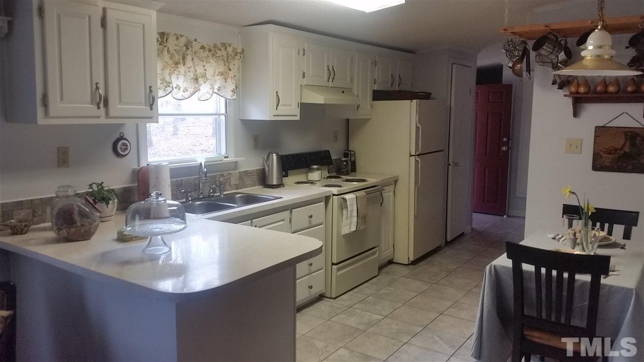 4563 Sugar Maple Road Oxford, NC 27565 - Photo 5 of 25