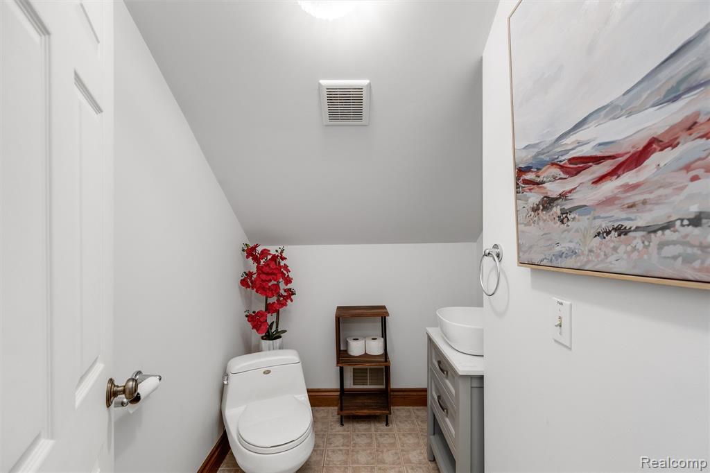 21280 Merriman Road New Boston, MI 48164 - Photo 52 of 65 Gallery Image 52