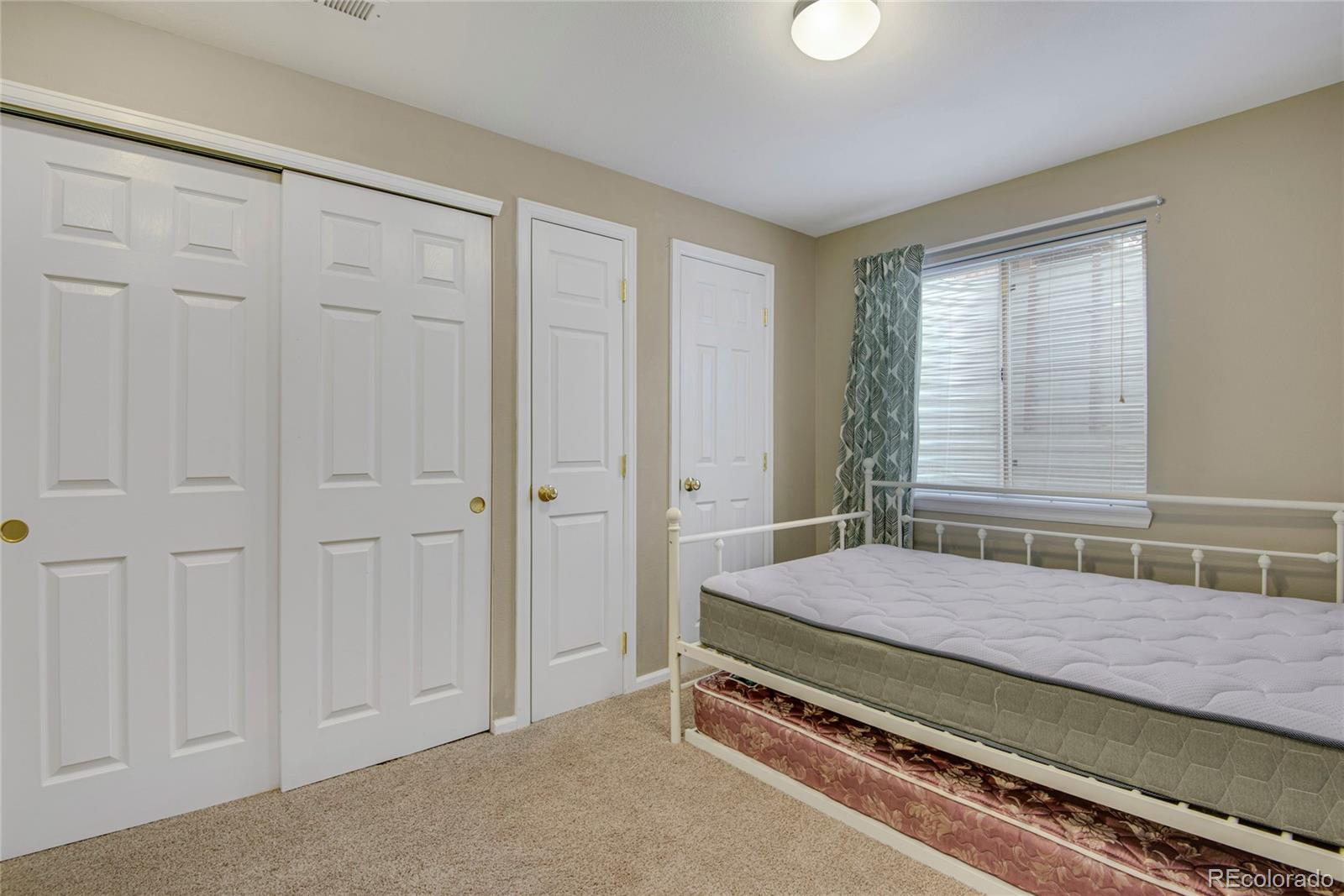 9847 Mulberry Way Highlands Ranch, CO 80129 - Photo 28 of 34 Gallery Image 28