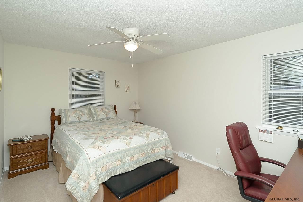 34 Riesling Road Colonie, NY 12309 - Photo 13 of 26 Photo 13