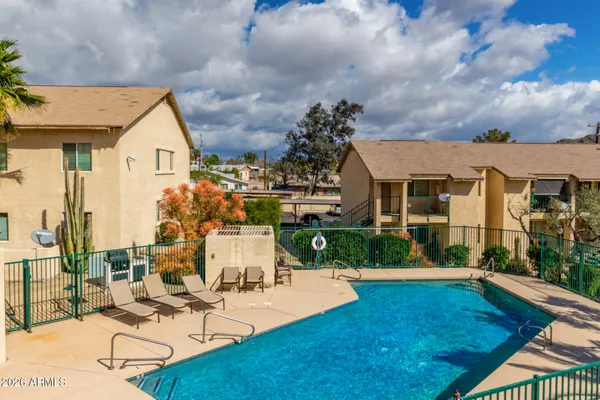 $215,000 | 12440 North 20th Street, Unit 202, Phoenix, AZ 85022