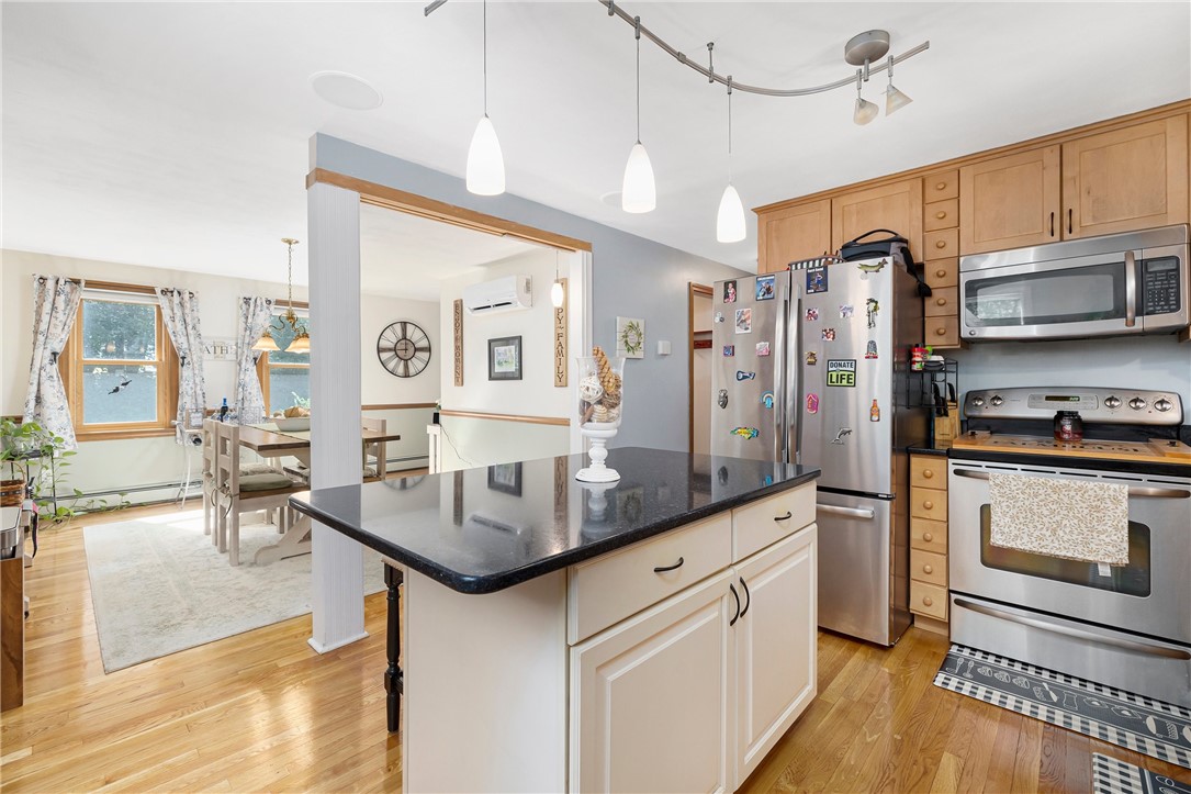 364 Bungy Road Scituate, RI 02857 - Photo 2 of 42 Kitchen