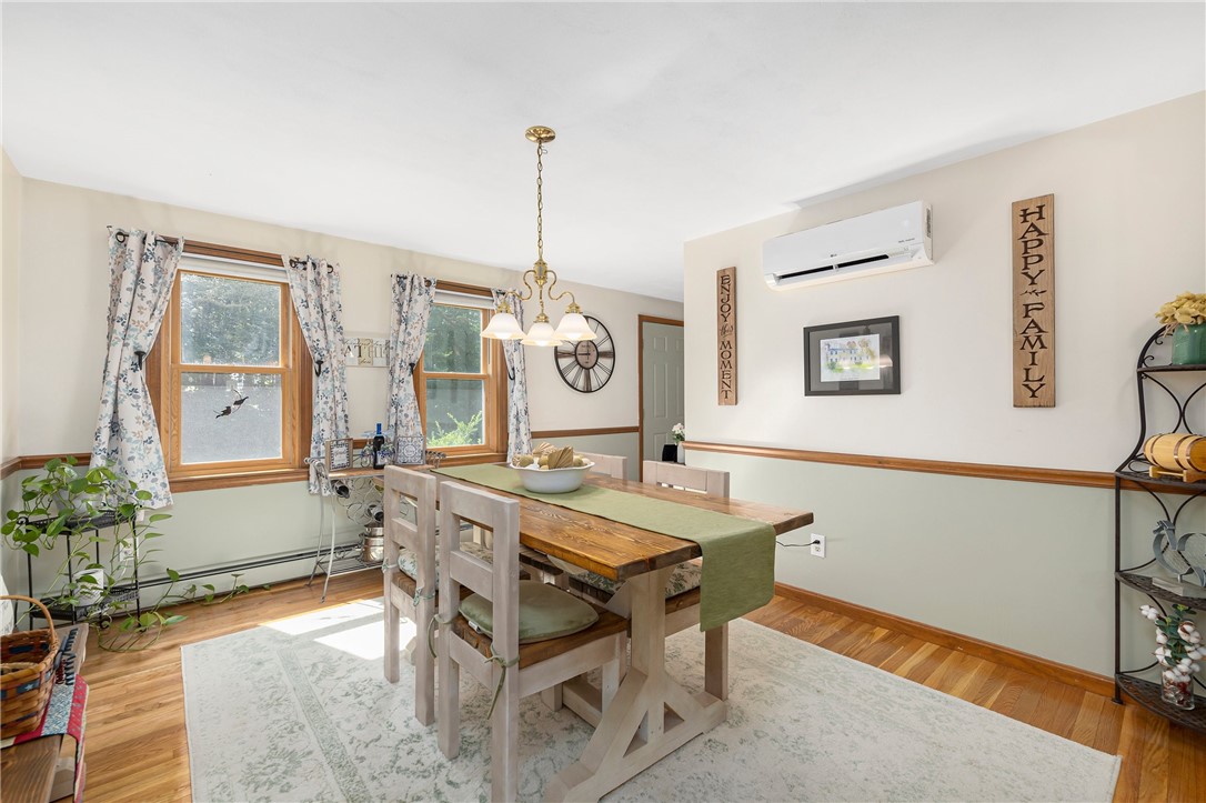 364 Bungy Road Scituate, RI 02857 - Photo 10 of 42 Dining Area