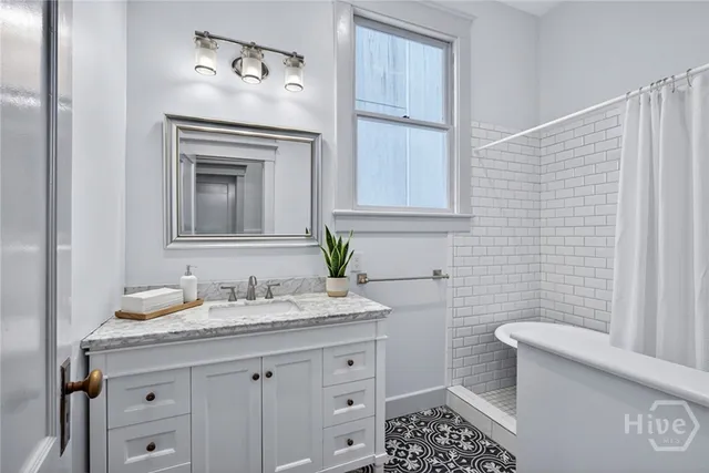 $999,900 | 420 East Bolton Street, Savannah, GA 31401