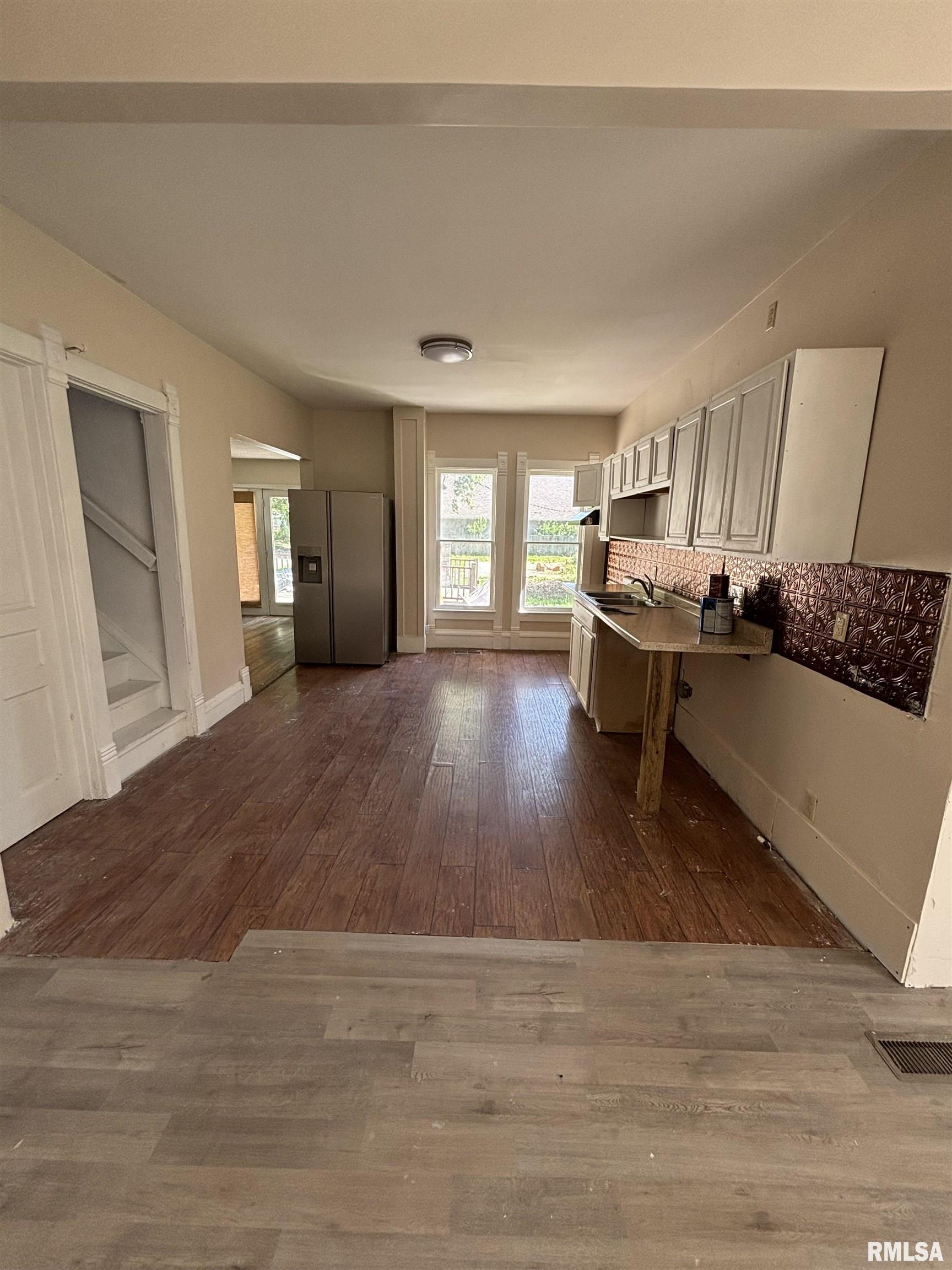 295 West Barnes Street Bushnell, IL 61422 - Photo 49 of 96