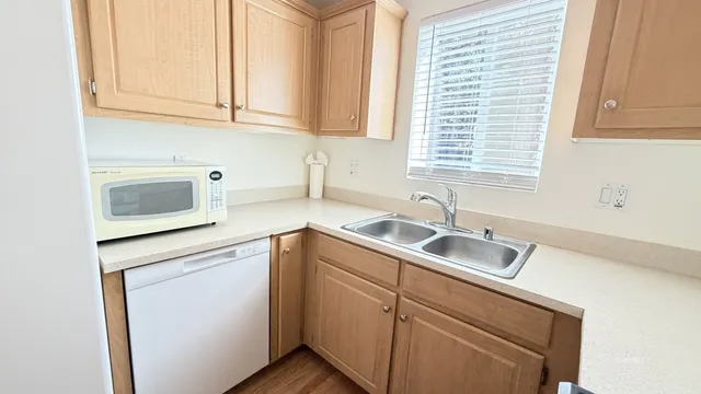 $2,400 | 25679 Alderwood Street, Unit A, Idyllwild, CA 92549