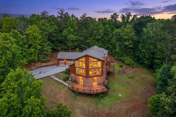 $675,000 | 826 Clearview Drive, Ringgold, GA 30736