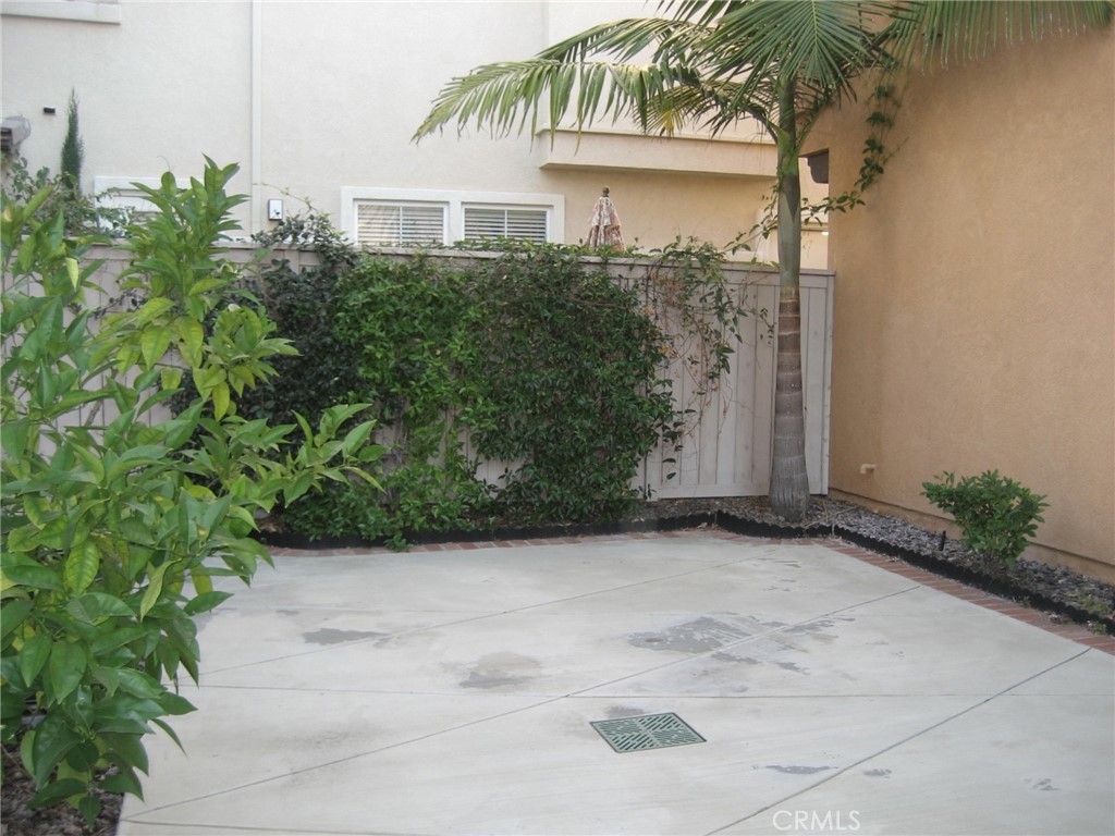 8 Silvermaple Irvine, CA 92618 - Photo 25 of 27