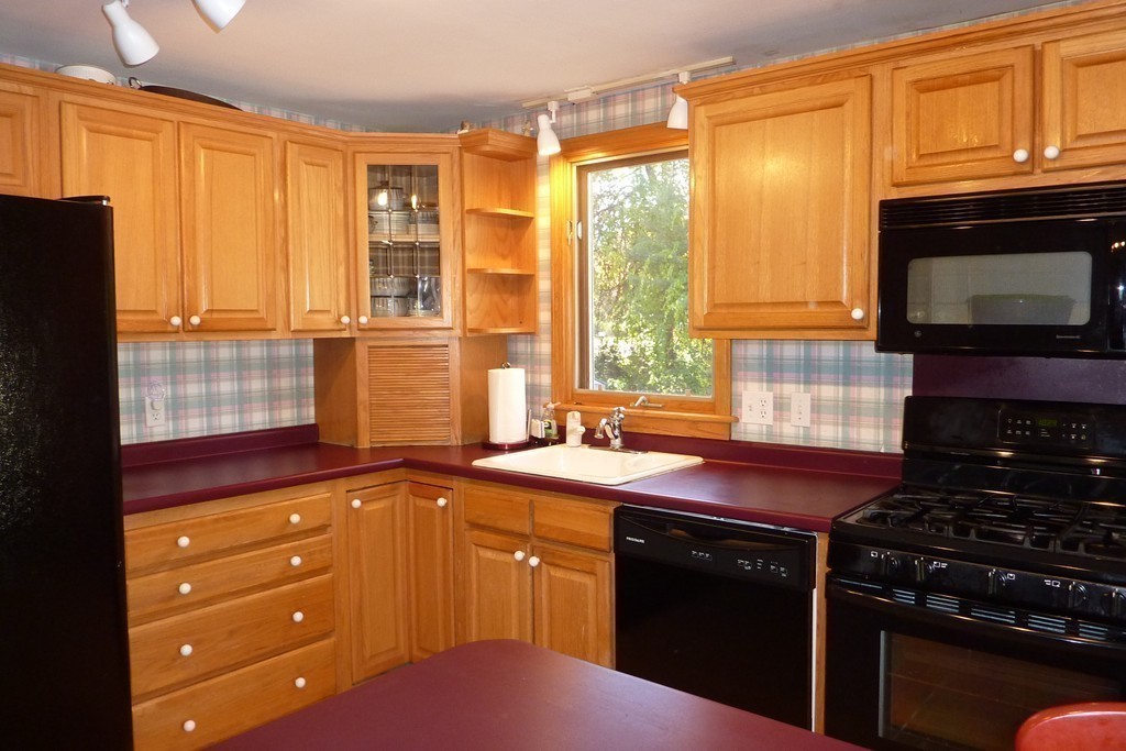 73 Charme Road Billerica, MA 01821 - Photo 11 of 29