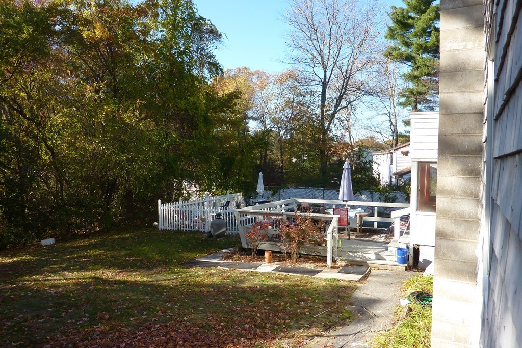 73 Charme Road Billerica, MA 01821 - Photo 5 of 29