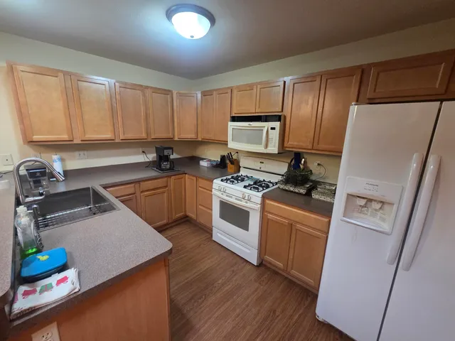 $218,800 | 1826 Finney Drive, Valparaiso, IN 46383