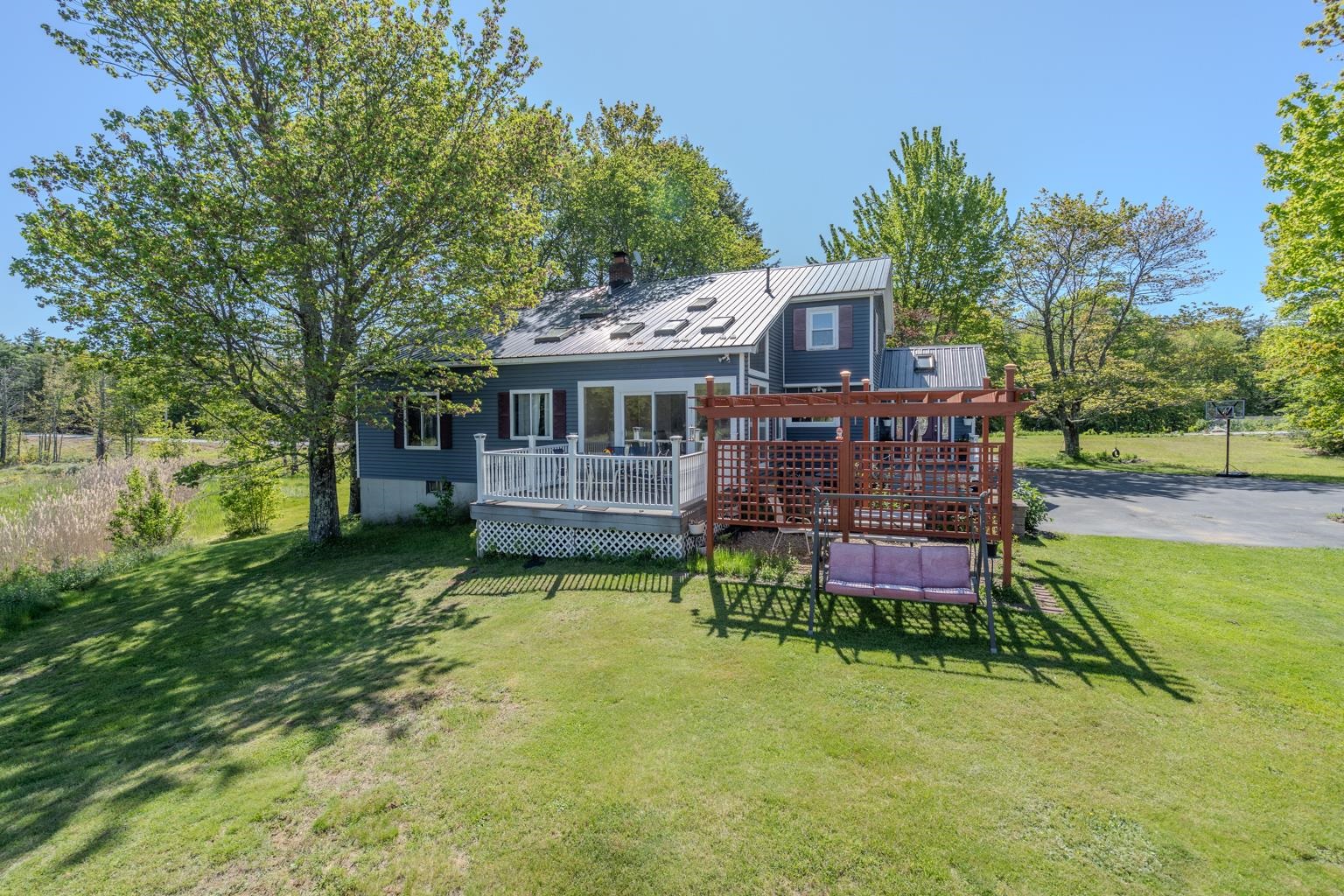 140 Mountain View Road Deerfield, NH 03037 - Photo 2 of 57